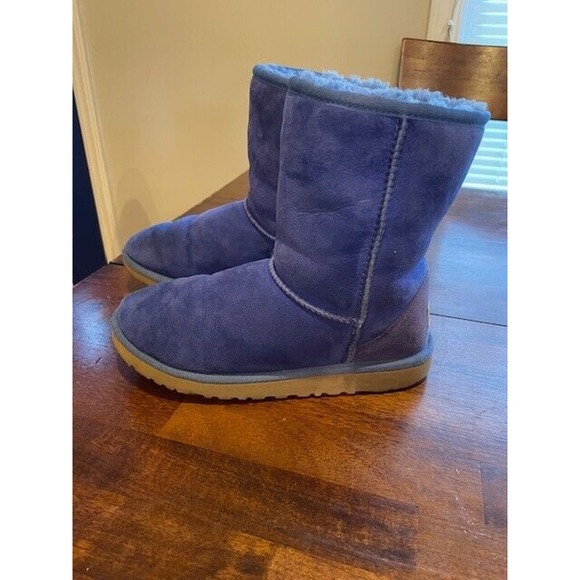 UGG Shoes - Uggs Womens/Girls Size 5 Ugg Purple Winter Boots - Good Gently Used condition